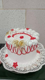 cake decorado con flores comestibles, para realizar un regalo especial!!