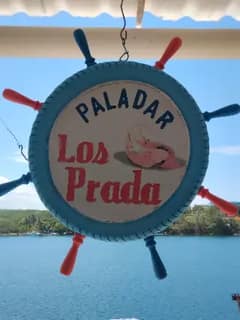 Logo de Los Prada