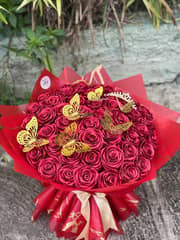 Megaramo 50 rosas