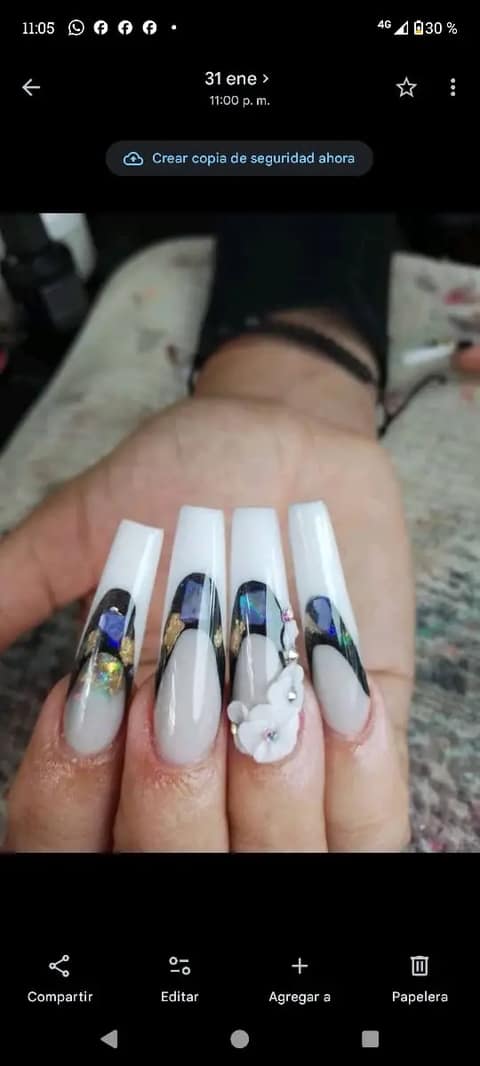 Andy's Nails