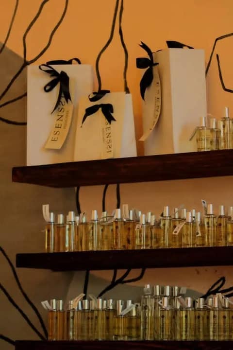 ESENSSI Perfumería