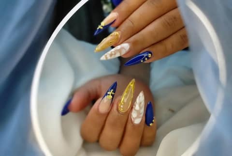 Ali arte en uñas