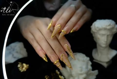 Ali arte en uñas