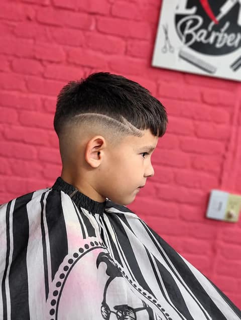 LarryVR Barber