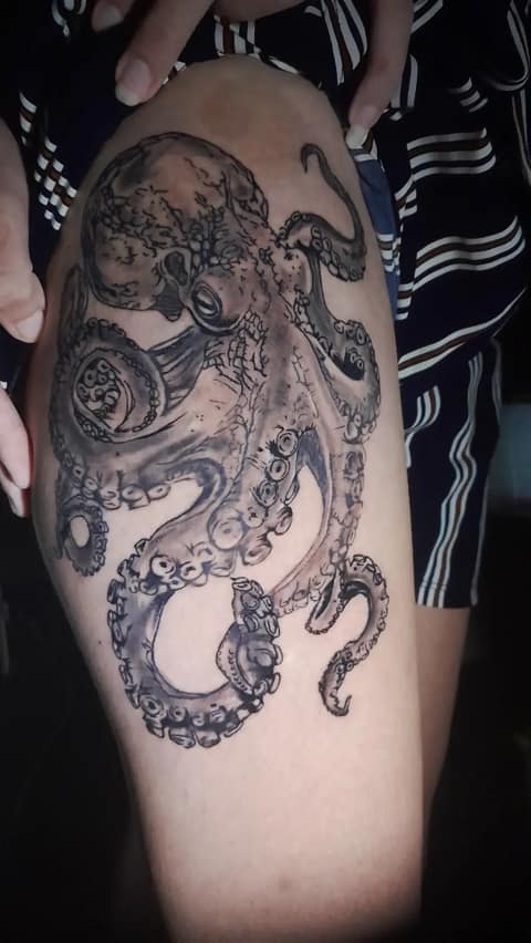 Ray tattoo