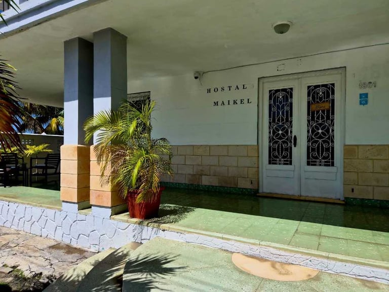 Hostal Maikel