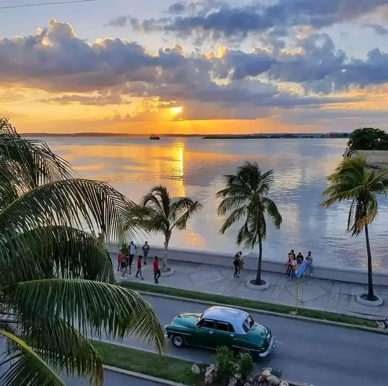 Kayak en la Bahía de Cienfuegos